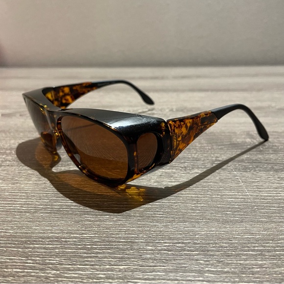 SOLAR SHIELD Tortoise Polarized Lens Advanced UV Protection Sunglasses - Picture 4 of 10